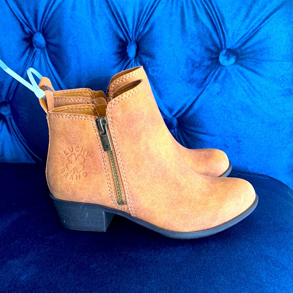 Lucky brand girls boots in size 11 [NEW]